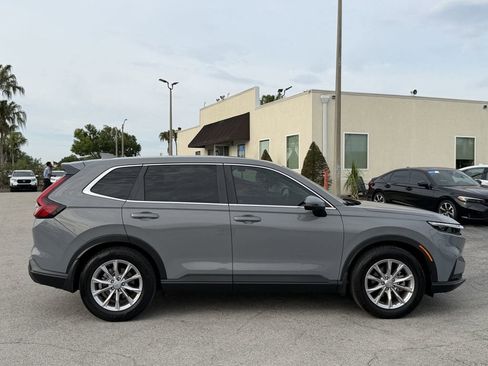 Used 2024 Honda CR-V EX image 4