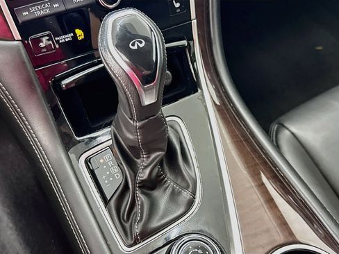 Used 2019 INFINITI Q50 Luxe w/ Essential Package (3.0T Luxe) AWD/4WD image 25