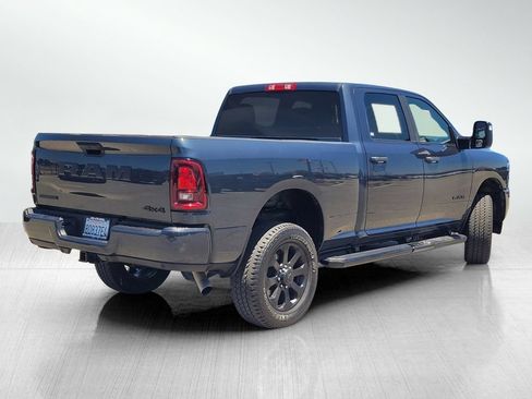 Used 2025 RAM 2500 Big Horn AWD/4WD image 4
