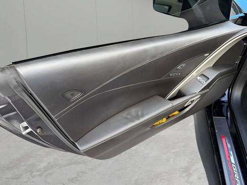 Used 2019 Chevrolet Corvette Grand Sport RWD image 9