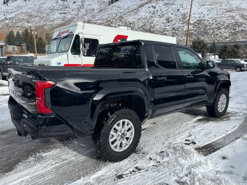 Used 2024 Toyota Tacoma SR5 image 12