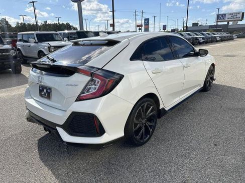 Used 2018 Honda Civic Sport image 5