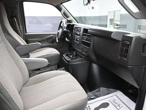 Used 2023 Chevrolet Express 3500 LS RWD image 28