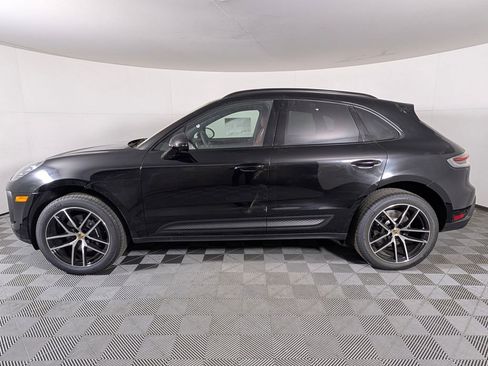 New 2026 Porsche Macan image 2