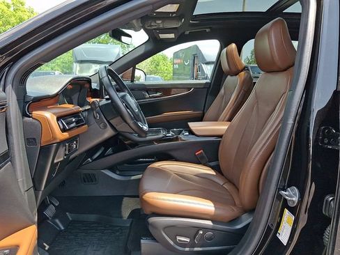 Used 2023 Lincoln Nautilus Reserve w/ Monochromatic Package AWD/4WD image 14