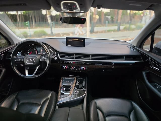 Used 2017 Audi Q7 3.0T Premium AWD/4WD image 44