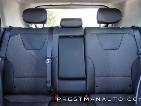 Used 2025 Kia Niro EX image 40