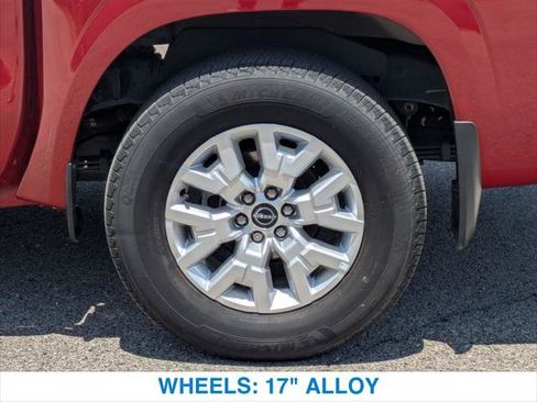 Used 2023 Nissan Frontier SV w/ SV Convenience Package RWD image 11