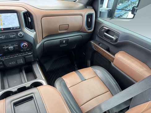 Certified 2022 Chevrolet Silverado 2500 High Country w/ Safety Package II AWD/4WD image 29