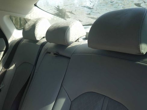 Used 2017 Kia Optima EX w/ Technology Package image 23