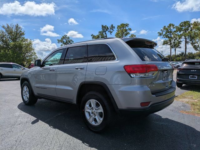Certified 2017 Jeep Grand Cherokee Laredo w/ Quick Order Package 23E AWD/4WD image 5