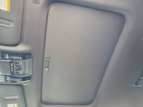 Used 2025 Lexus GX 550 AWD/4WD image 22