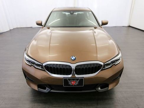 Used 2019 BMW 330i xDrive Sedan w/ Premium Package AWD/4WD image 14