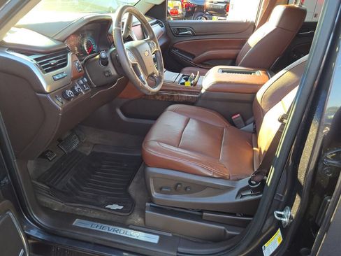 Used 2016 Chevrolet Tahoe LTZ AWD/4WD image 29