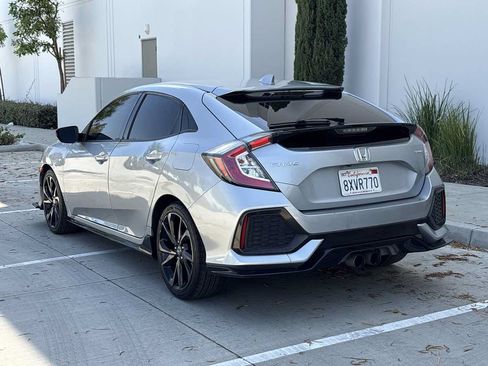 Used 2018 Honda Civic Sport image 5