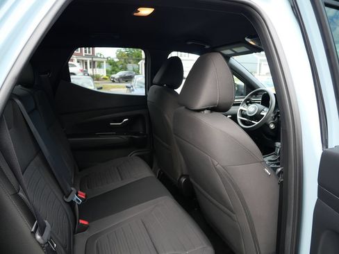 Used 2023 Hyundai Santa Cruz SE AWD/4WD image 26