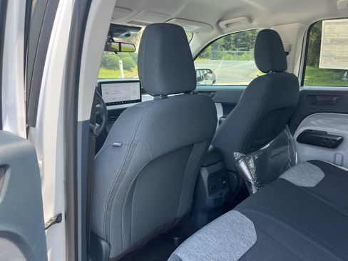 New 2026 Ford Maverick XLT w/ XLT Luxury Package FWD image 17