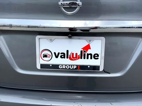 Used 2015 Nissan Sentra S FWD image 10