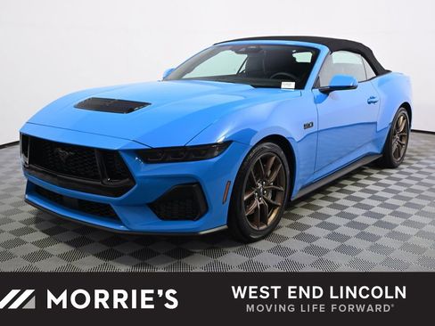 Used 2025 Ford Mustang GT Premium RWD image 1