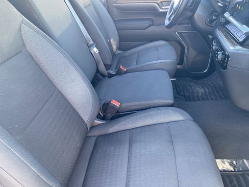 Used 2023 Chevrolet Silverado 1500 LT RWD image 10