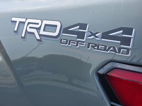 Used 2025 Toyota Tundra SR5 w/ TRD Off-Road Package AWD/4WD image 30