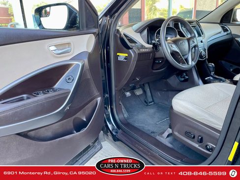 Used 2017 Hyundai Santa Fe Sport image 7