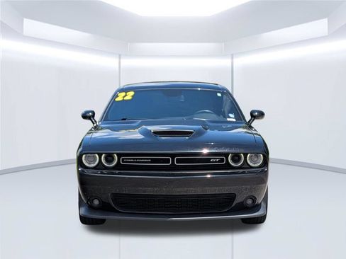 Used 2022 Dodge Challenger GT AWD/4WD image 10
