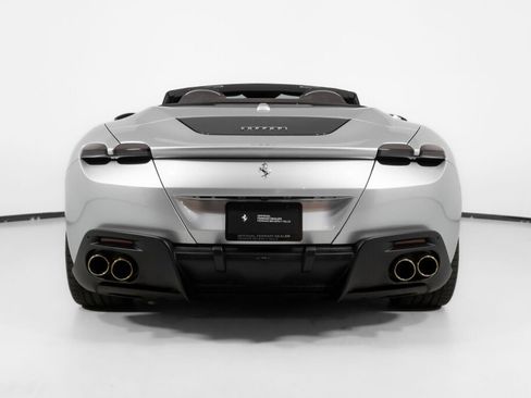 Used 2024 Ferrari Roma Spider image 6