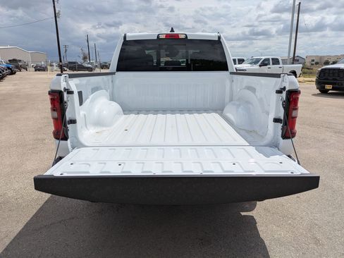 New 2026 RAM 1500 Lone Star AWD/4WD image 23