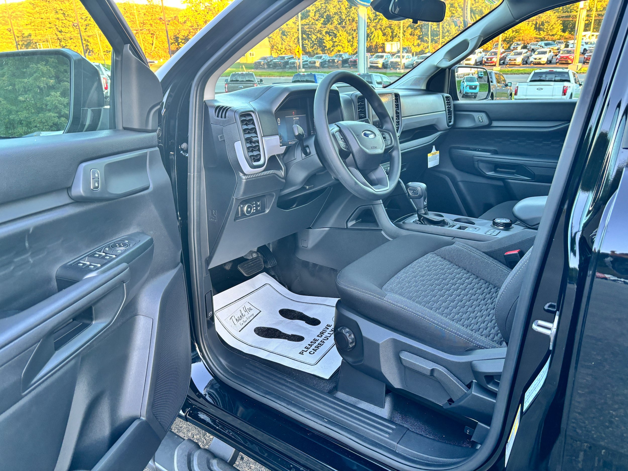 New 2026 Ford Ranger XL w/ Trailer Tow Package AWD/4WD image 9