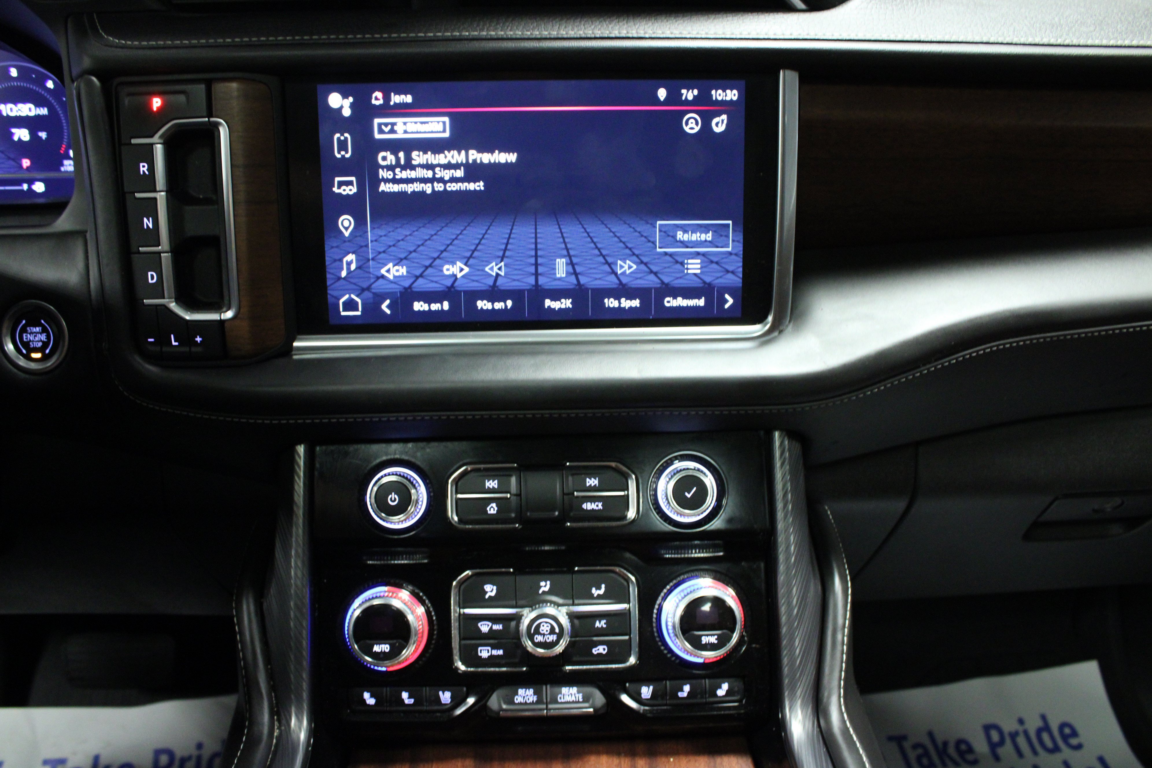 Used 2023 GMC Yukon Denali Ultimate AWD/4WD image 23