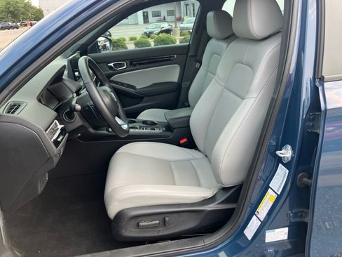 Certified 2025 Honda Civic Sport Touring image 30