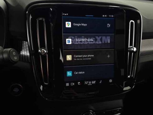 Certified 2025 Volvo XC40 B5 Plus image 26