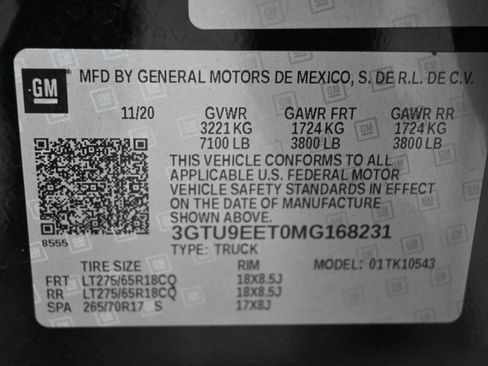 Used 2021 GMC Sierra 1500 AT4 w/ AT4 Premium Package AWD/4WD image 17