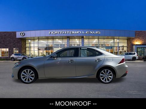 Used 2014 Lexus IS 250 AWD w/ Premium Package image 2