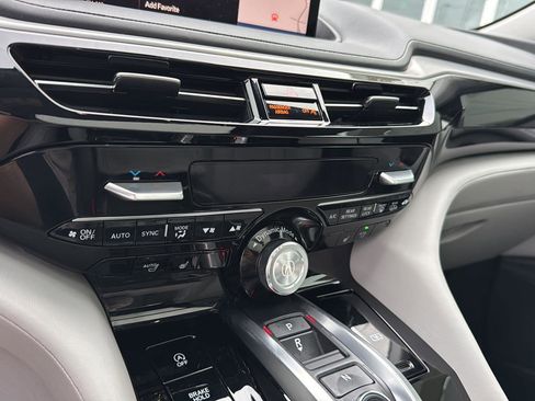 Used 2024 Acura MDX FWD w/ Technology Package image 22