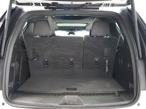 Used 2023 Chevrolet Tahoe LT image 32