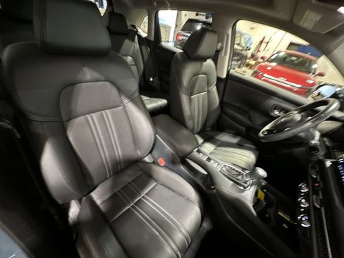 Used 2024 Honda HR-V EX-L image 25