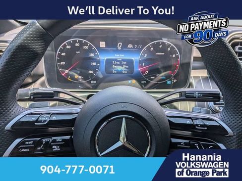Used 2023 Mercedes-Benz C 300 Sedan image 36