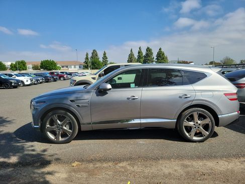 Used 2023 Genesis GV80 2.5T w/ Prestige Package AWD/4WD image 2