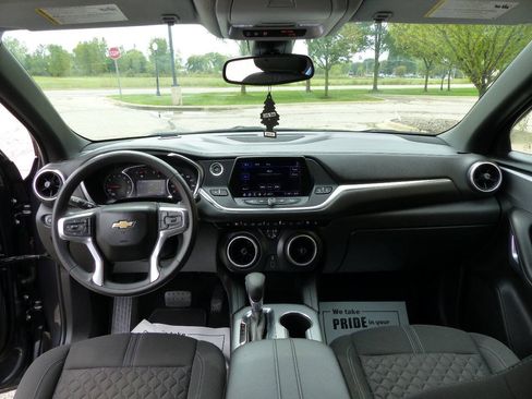 Used 2021 Chevrolet Blazer LT FWD image 37