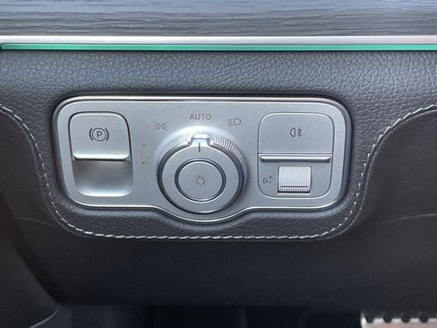 Certified 2023 Mercedes-Benz GLE 53 AMG AMG GLE 53 4MATIC+ SUV image 24