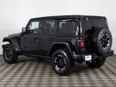 Used 2024 Jeep Wrangler Unlimited Rubicon 4xe AWD/4WD image 9