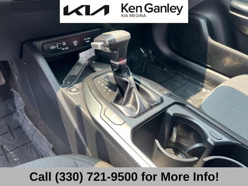 Certified 2025 Kia K4 FWD image 30