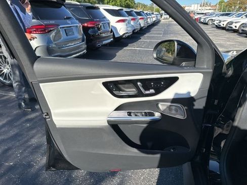 New 2026 Mercedes-Benz GLC 300 image 18