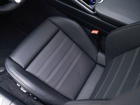 New 2026 Porsche Panamera image 16