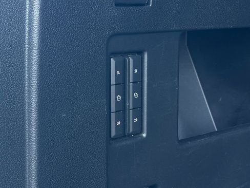 Used 2020 Lincoln Navigator Reserve w/ Luxury Package AWD/4WD image 19