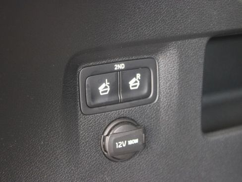 Used 2020 Kia Telluride SX FWD image 16
