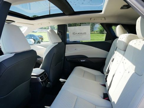 New 2026 Lexus RX 350 Premium Plus w/ Convenience Package AWD/4WD image 11