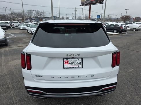 Used 2022 Kia Sorento SX image 6